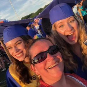 Meet your Posher, Denise